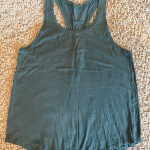Lululemon workout top